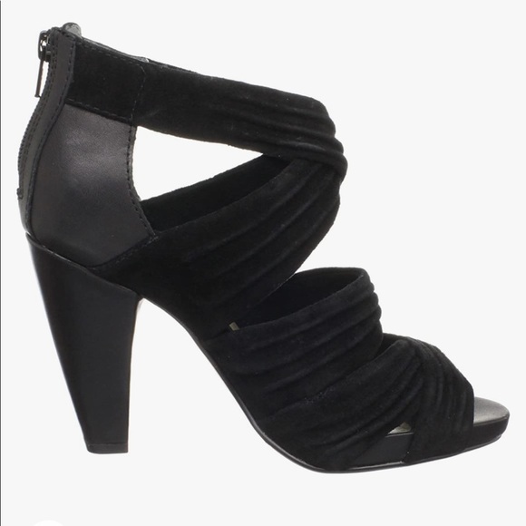 Seychelles Vulture Open Toe Suede Sandals - Picture 8 of 8